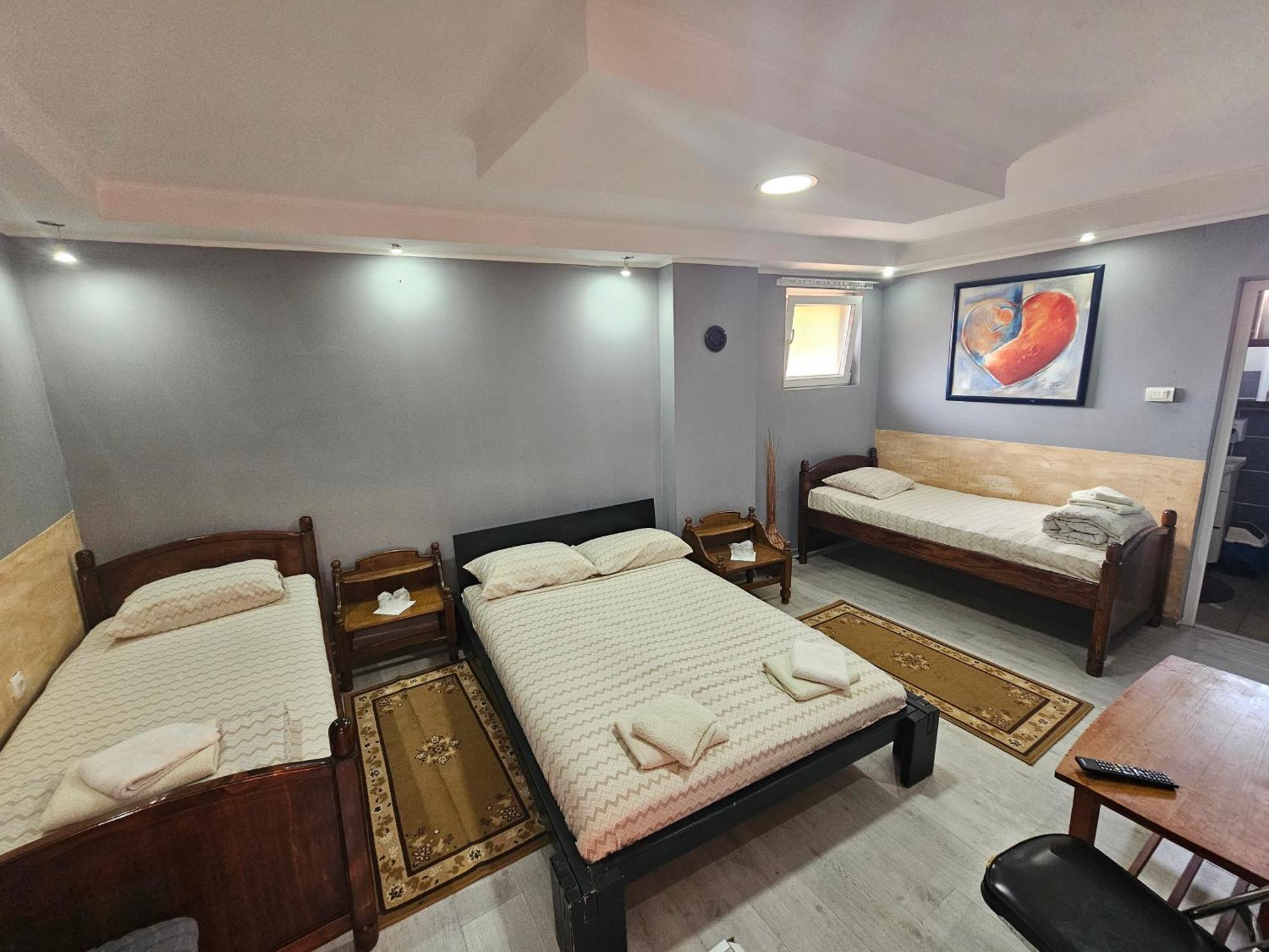 Prenociste Rooms Simke Subotica Exterior foto