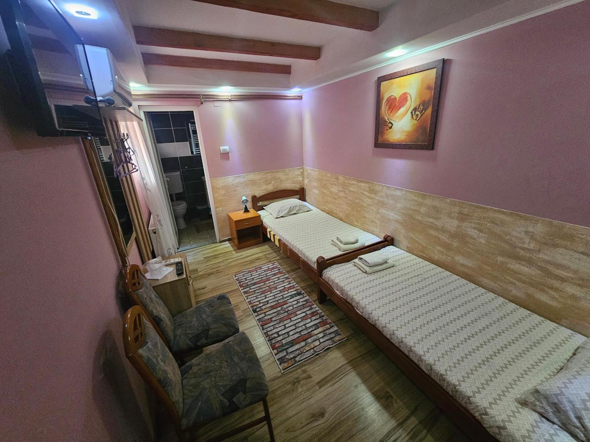 Prenociste Rooms Simke Subotica Exterior foto
