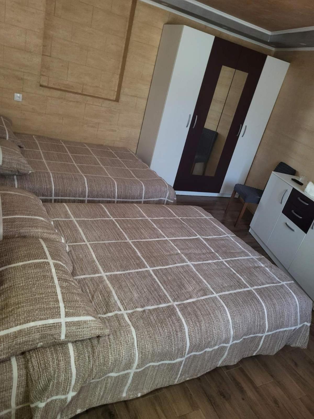 Prenociste Rooms Simke Subotica Exterior foto